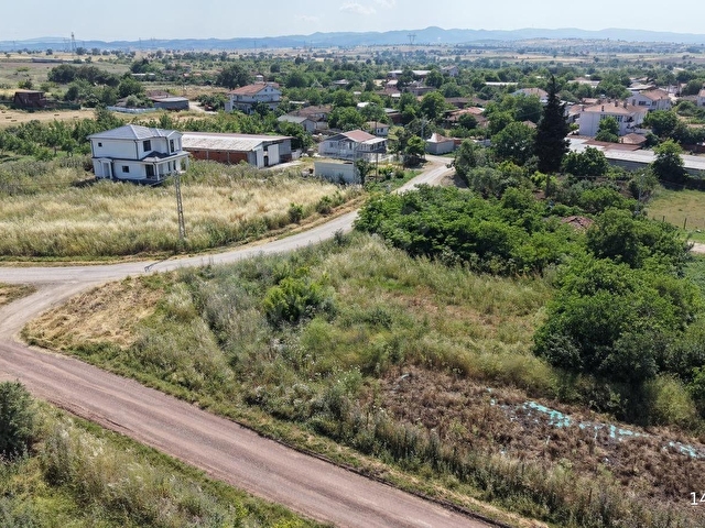 Çanakkale Biga Karacaali Köyünde 1.050 M2 Arsa - Görsel 5