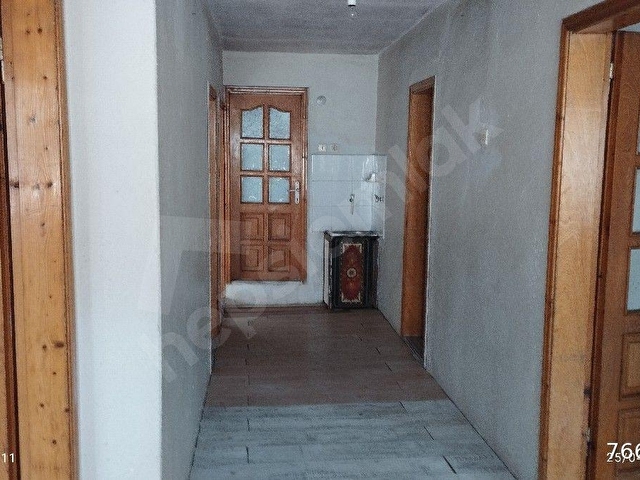 İZNİK YENİ MAHALLEDE TEKKATLI MÜSTAKİL EV VE ARSASI SATILIKTIR. - Görsel 7
