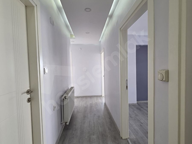 AKADEMİ KENT SİTESİNDE FULL TADİLATLA 2 CEPHELİ KİRALİK DAİRE - Görsel 10