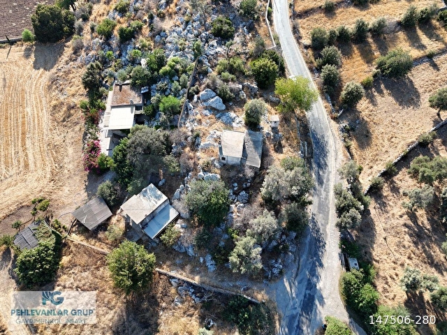 Milas Çökertmede Deniz Manzaralı Tapulu 800m2 Müstakil Taş Ev - Görsel 10