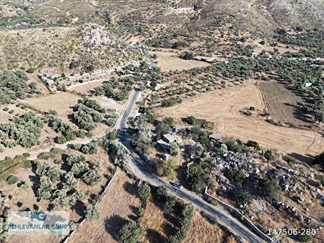 Milas Çökertmede Deniz Manzaralı Tapulu 800m2 Müstakil Taş Ev - Görsel 19