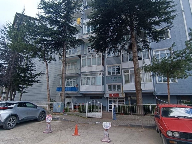 Tokat Merkez Beybağı mahallesinde geniş 3+1 daire - Görsel 3