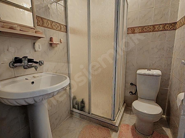 AY EMLAKTAN ARMUTLU PETEK SİTESİ İÇİNDE 2+1 DENİZ GÖREN DAİRE - Görsel 12
