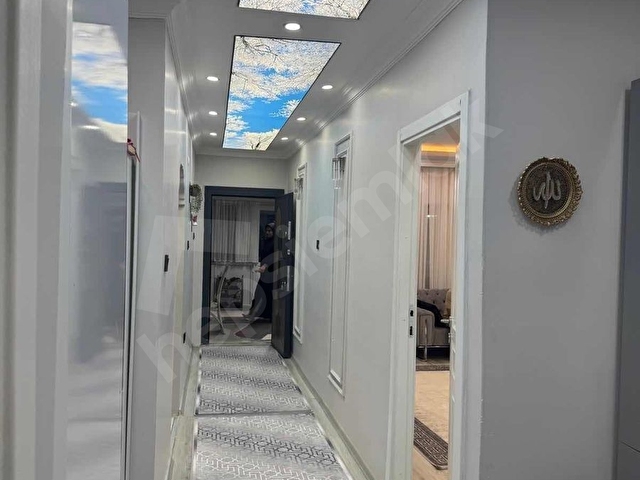 SİLİVRİ AKÖRENDE İÇİNDE EVİ OLAN 2895 M2 YERİ BELLİ ARAZİ - Görsel 9