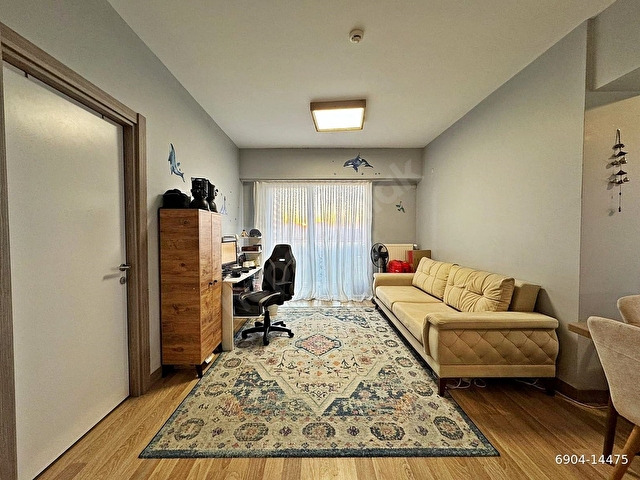SİTE İÇİ ÇİFT CEPHE BALKONLU GENİŞ VE MASRAFSIZ SATILIK 1+1DAİRE - Görsel 2