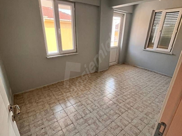 ALTINOLUK MERKEZDE KİRALIK DAİRE - Görsel 11