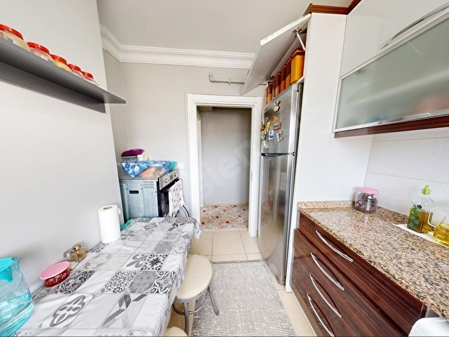 HEMEN OTURUMA HAZIR CADDE ÜZERİ ARA KATTA 2+1 SATILIK DAİRE - Görsel 12
