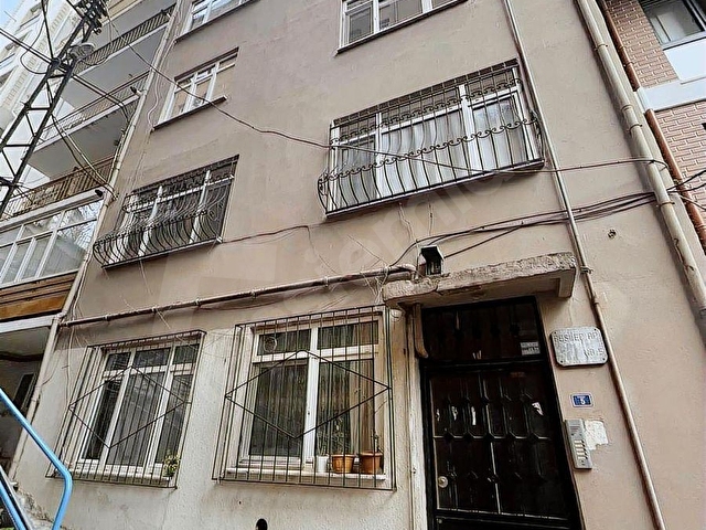Bahçe kullanımlı 2+1 satılık daire
