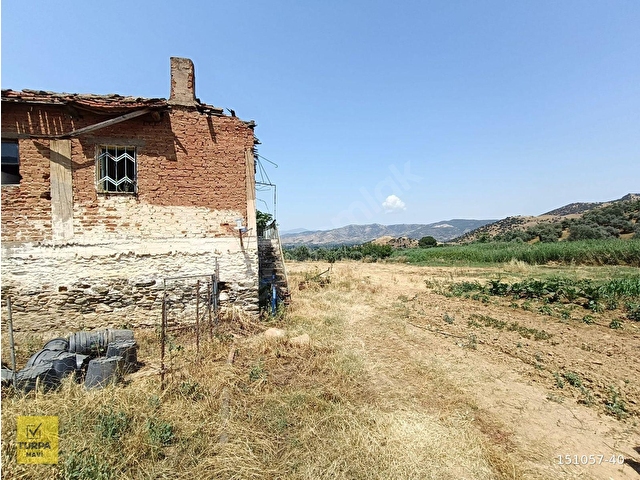 Ödemiş Emirli Köyiçi Tarla ve İki Katlı Ev - Görsel 11