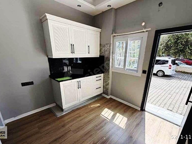 MAVİ BULVAR YEŞİLYURT DA BAĞIMSIZ GİRİŞLİ 1+1 YATIRIMLIK DAİRE