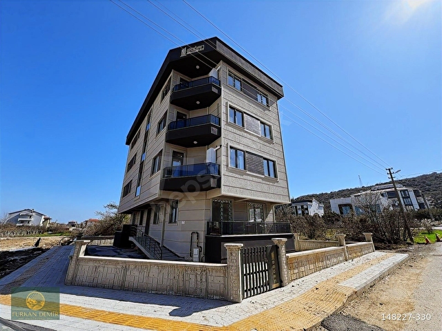 FURKAN DEMİRDEN ALTINOAVA HÜRRİYETDE 2+1 SATILIK FIRSAT DAİRE