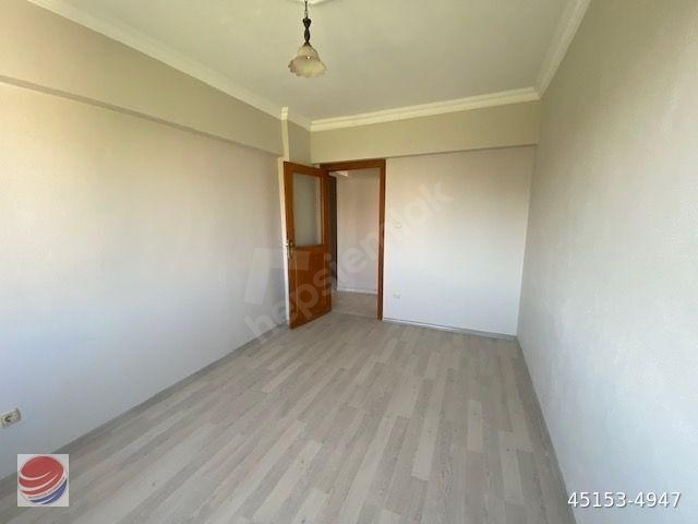 ULUS SİTESİNDE ARAKAT KAPALI OTOPARKLI 3+1 KİRALIK DAİRE . - Görsel 16