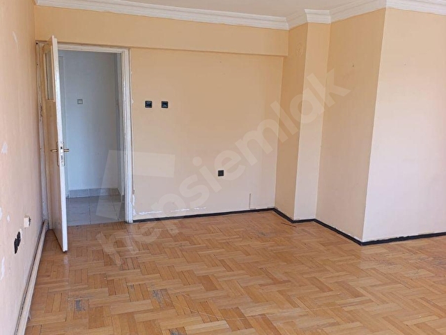 BATIKENT ERGAZIDE ACİLL 3+1 BOŞ ASNSORLU ÇINAR EMLAK - Görsel 23