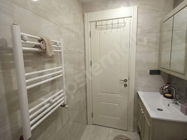 KADIKÖY DE FAHRETTİN KERİM CADDESİNDE MERKEZİ KONUM SATILIK 2+1 - Görsel 10