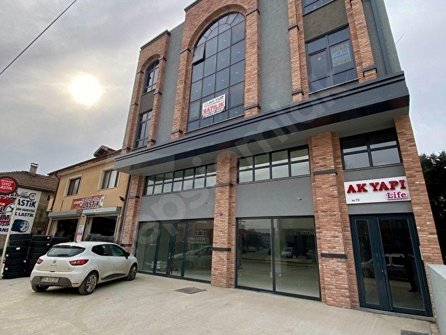 Sedat Kirtetepe Caddesinde Kiralık Stüdyo Ofis - Görsel 24