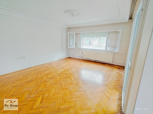 KARŞIYAKA GİRNE BULVARI YAKINI 154 M2 BAKIMLI 3+1 DAİRE Ö-19 - Görsel 6