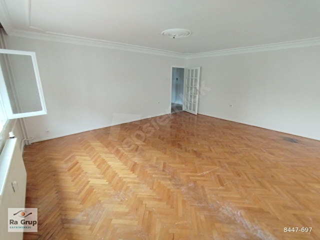 KARŞIYAKA GİRNE BULVARI YAKINI 154 M2 BAKIMLI 3+1 DAİRE Ö-19 - Görsel 4