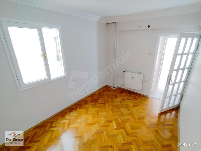 KARŞIYAKA GİRNE BULVARI YAKINI 154 M2 BAKIMLI 3+1 DAİRE Ö-19 - Görsel 22