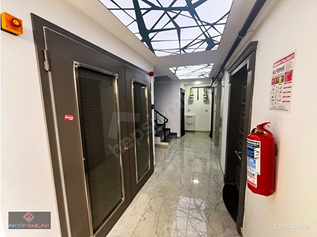 🛑🛑AKTİFTEN AKÇAYDA SATILIK DENİZE YAKIN DOĞALGAZLI HARİKA TASARIMLI 1+1 DAİRE - Görsel 30