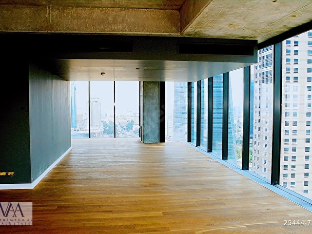 LEVENT LOFT BAHÇE DE 3 CEPHELİ TERASLI ÖZEL SATILIK DAİRE
