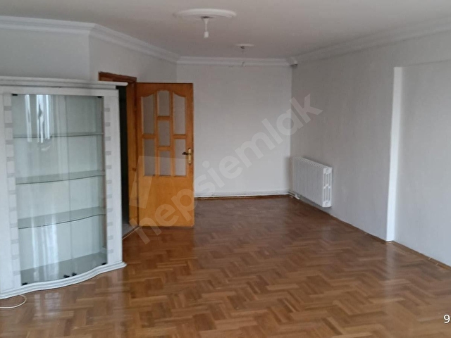 BOLU MERKEZ & KÜLTÜR MERKEZİ KARŞISI & 3+1 & 140 M2 UYGUN FİYATA - Görsel 11