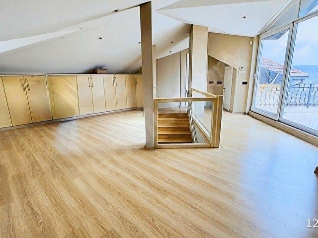 Sarıyer Zekeriyaköyde Kiralık 550 m2 5+2 Tam Müstakil Villa - Görsel 9