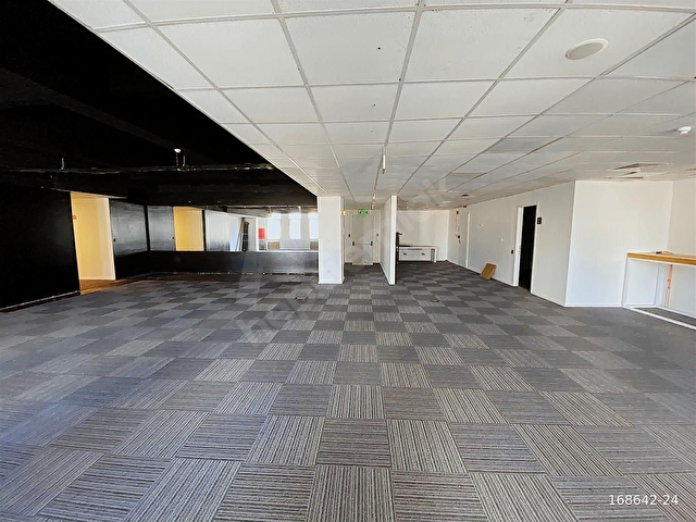 Maslak ta Taşınmaya Hazır Kiralık 1290m2 Ofis Katı - Görsel 2
