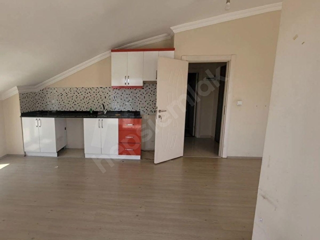 AHATLI DİŞ HAST.KARŞISI 1+1 TERASLI ASANSÖRLÜ AÇIK MUTFAK DAİRE - Görsel 2