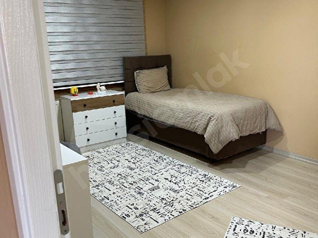 Bornova Doğanlarda 4+1 Dubleks, Teraslı, Doğalgazlı, 200 m2 net Kiralık Daire - Görsel 9