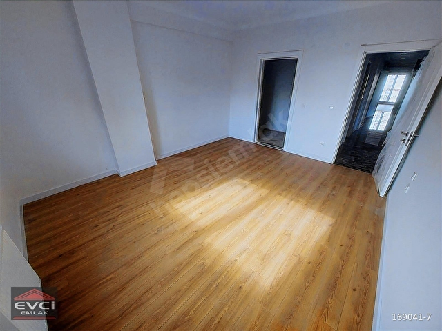 EVCİDEN, 112 m2 NET, 3+1, 6.KAT, BALKON VE EBEVEY BANYOLU. - Görsel 20