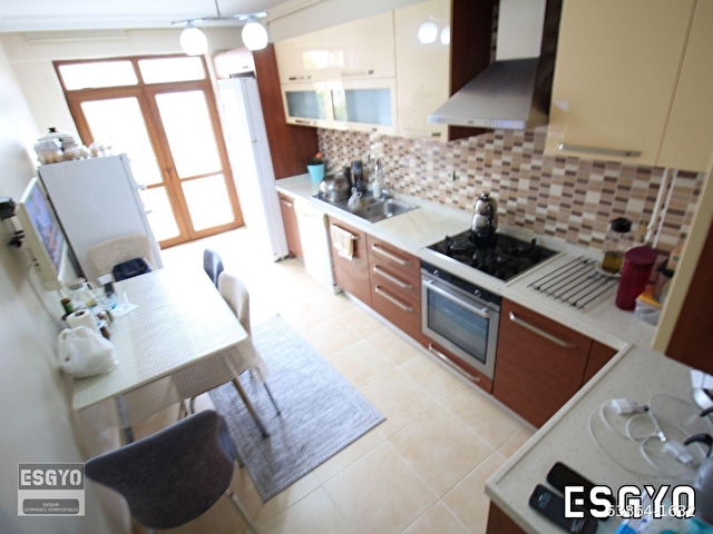 ESGYODAN VİŞNELİK MH MİLLET BAHÇESİ ARKASINDA 3+1 BAKIMLI DAİRE - Görsel 6