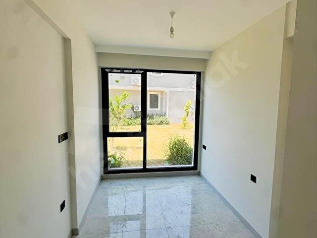 Murat Çimen den Vali Bahcesinde Havuzlu 2+1 Kiralık Daire - Görsel 20