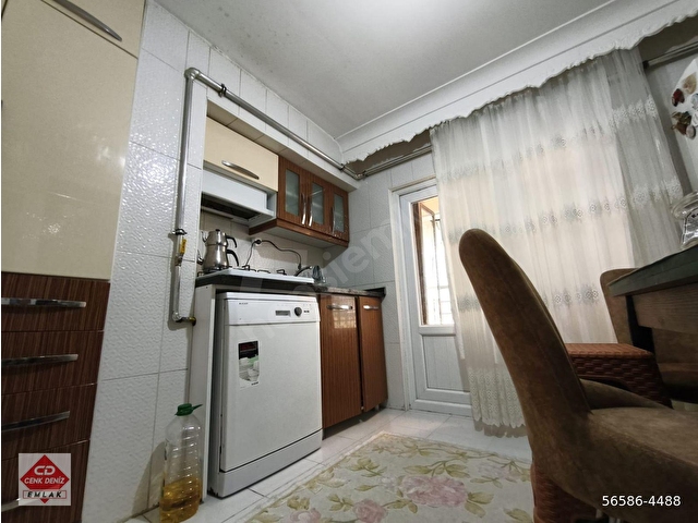 YÜKSELTEPEDE CADDE YAKINI ASANSÖRLÜ BİNADA KÖK TAPU 3+1 DAİRE