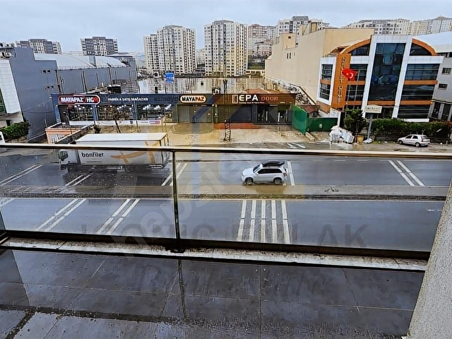 ICONICDEN FULL EŞYALI 100M2 TERASLI 160M2 NET 3+1 SATILIK DAIRE - Görsel 6