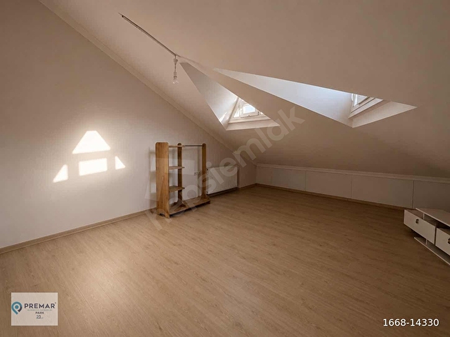 Yeşilcede 140 m2 Dubleks / Teraslı Kiralık Daire - Görsel 21