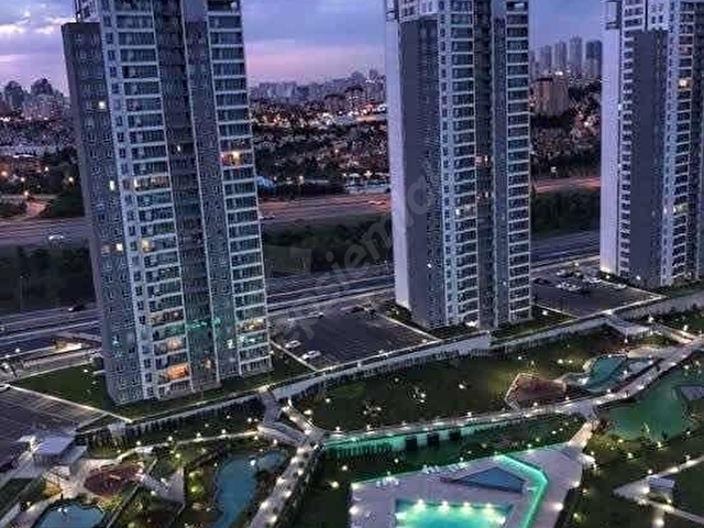 BAHÇEŞEHİR GÖL PANAROMA YÜKSEK KAT DEN. MAN SATILIK EŞYALI DAİRE - Görsel 2