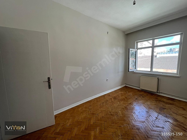 KOLEJ METROSUNA YAKIN CADDE ÜSTÜNDE MANZARALI 3+1 KİRALIK DAİRE - Görsel 8