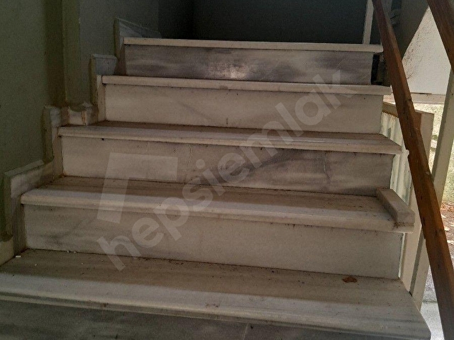 GÖLCÜK ŞEHİTLER MAH. ANA YOLA 250 MT. MESAFEDE 2+1 75 M2  [EŞYALI] KİRALIK DAİRE - Görsel 5
