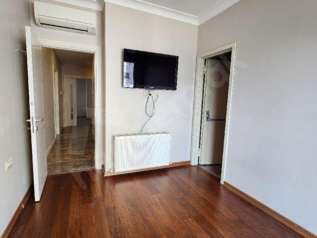 Caddebostanda Kiralık 2.5+1 Daire, 80m² Net, Prestijli Konum residence permit - Görsel 24