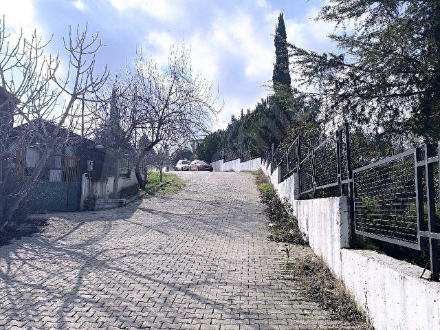 ÇALICA DA 324M2 ARSA İÇERİSİNDE 3 KATLI 2008 YAPIMI VİLLA - Görsel 8