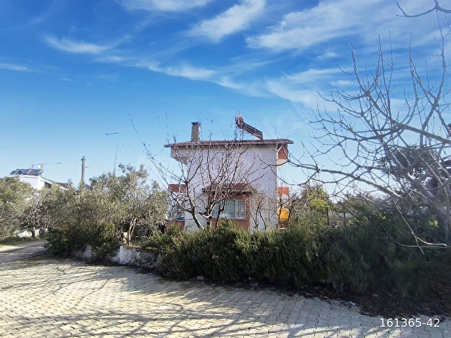 ÇALICA DA 324M2 ARSA İÇERİSİNDE 3 KATLI 2008 YAPIMI VİLLA - Görsel 10