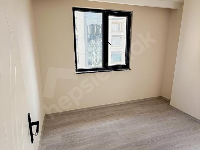 Satılık 100m2 Kullanıma Sahip 2+1 - Görsel 24