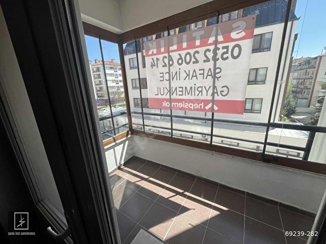 ULUÖNDERİN MERKEZİNDE DÜZARAT SİTESİ GENİŞ DAİRE - Görsel 24