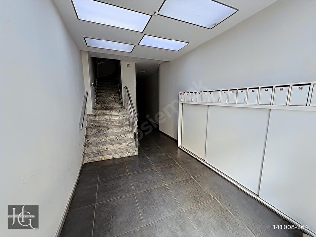 BORNOVA METRO YAKINI YATIRIMLIK SATILIK 1+1 DAİRE - Görsel 8