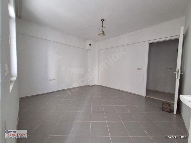 KUŞADASI DAVUTLAR MERKEZDE KİRALIK AYRI MUTFAK 2+1 DAİRE - Görsel 5