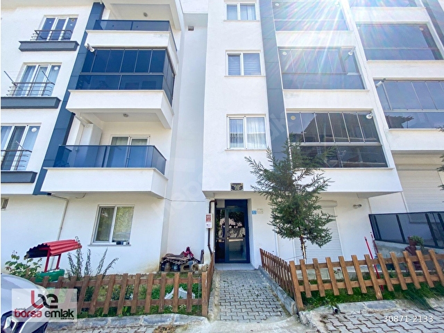 KUMBAĞ PAZAR SOKAĞI ASANSÖRLÜ BİNADA KİRALIK 1+1 DAİRE - Görsel 2