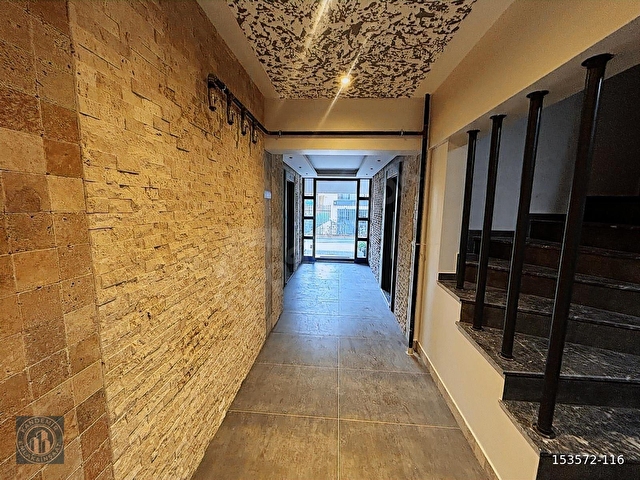 ÜSKÜDAR MERKEZ NEVÇARŞI YANINDA 2+1 OTOPARKLI DAİRE - Görsel 6