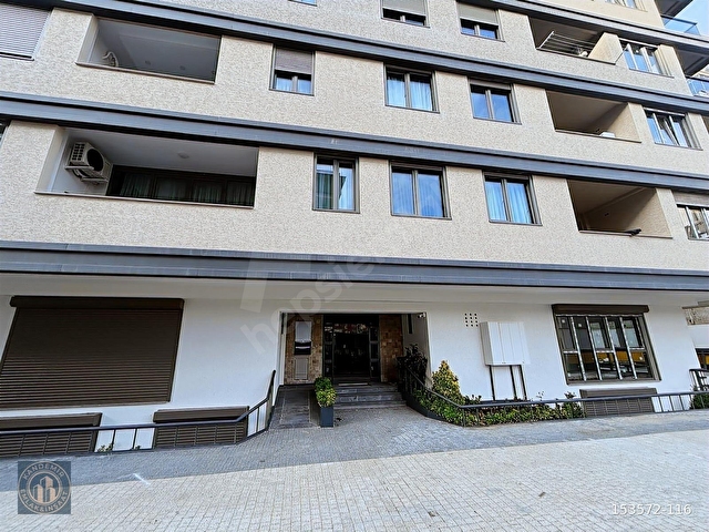 ÜSKÜDAR MERKEZ NEVÇARŞI YANINDA 2+1 OTOPARKLI DAİRE - Görsel 3
