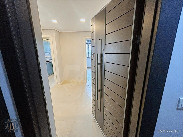 ÜSKÜDAR MERKEZ NEVÇARŞI YANINDA 2+1 OTOPARKLI DAİRE - Görsel 10