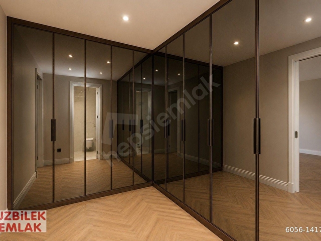 Silivri Ortaköyde Akıllı Ev Sistemli Lüks 7+1 Villa | Havuzlu | 652 m² Arsa - Görsel 13